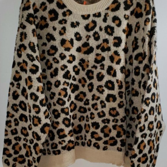 Crewneck Sweater size 2X Leopard Print Knox Rose New - Picture 3 of 5